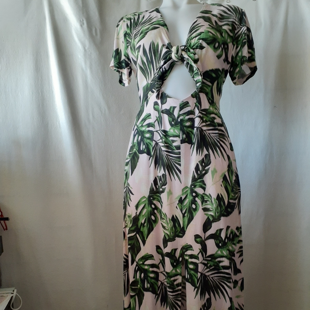 Lush leaves peach color long dress